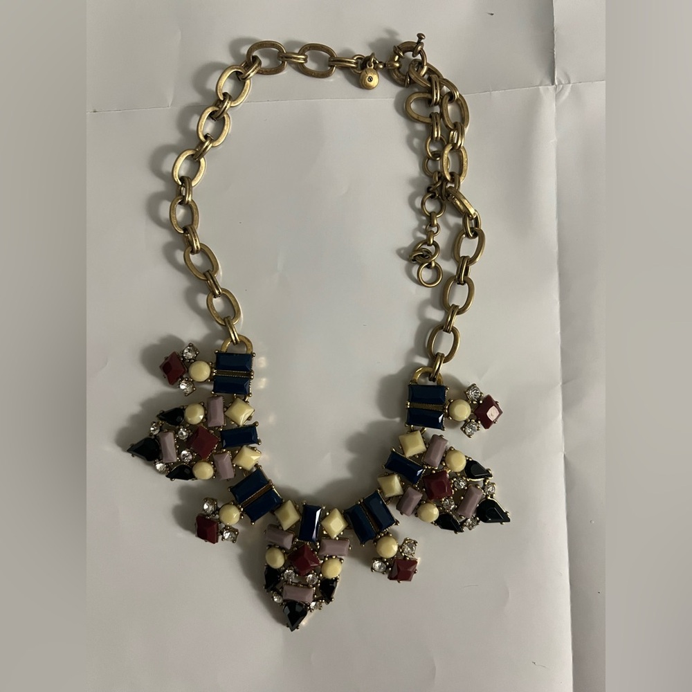 Elegant Gold and Multicolor Statement Necklace